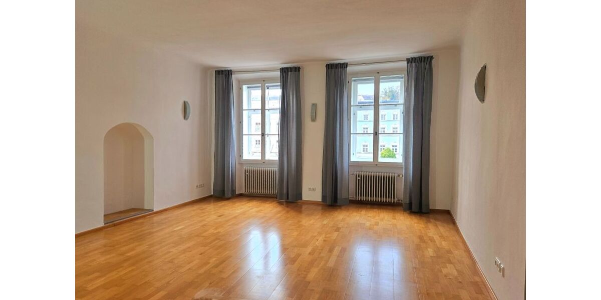 traumhafte Wohnung im ehem. kgl. bayr. Amtsgericht Tittmoning - 3- Tittmoning | Angebot:26014243