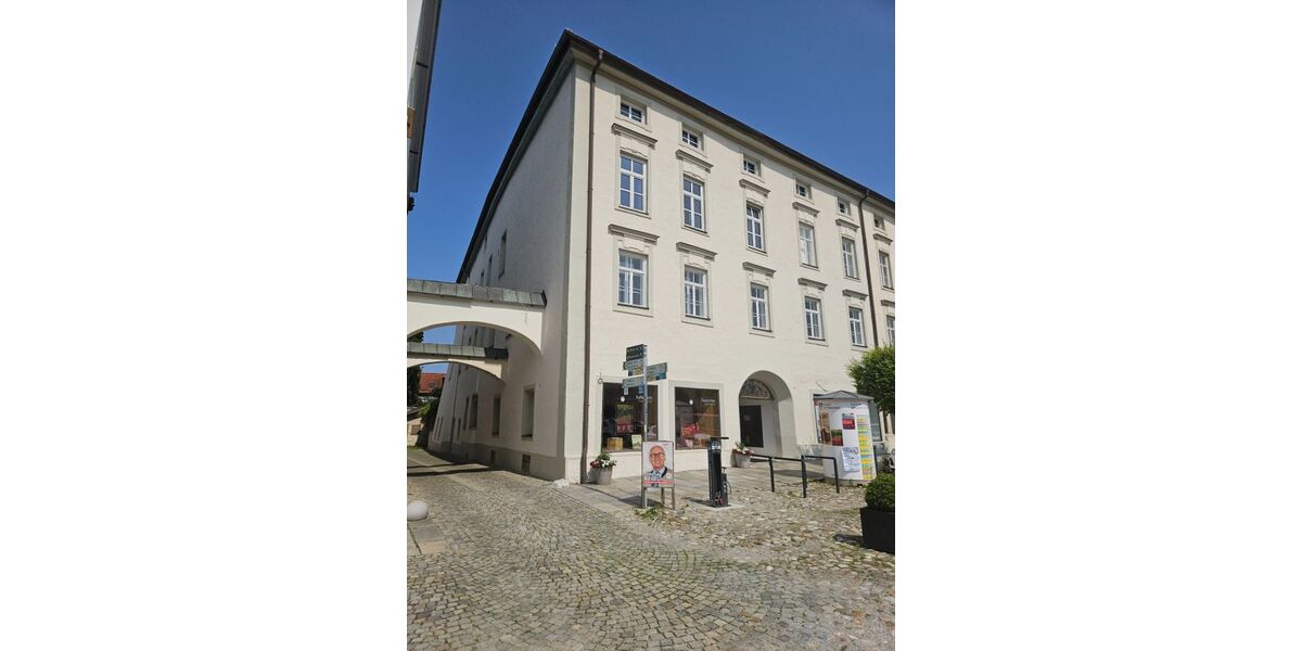 traumhafte Wohnung im ehem. kgl. bayr. Amtsgericht Tittmoning - 3- Tittmoning | Angebot:26014243