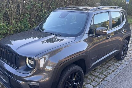 Jeep Renegade 106.300 km 10.900 &euro; Bernau am Chiemsee 83233