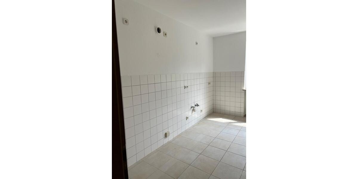 Doppelhaushälfte Bergen - 6 Zimmer, 165 m&sup2;, 1.850&euro; | Angebot:26599249