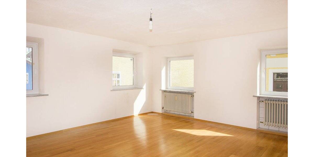 Einfamilienhaus Waging am See Fisching - 1 Zimmer, 342 m&sup2;, 718.000&euro; | Angebot:25685442