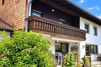 Haus Teisendorf Hausmoning - 5 Zimmer, 187 m&sup2;, 599.000&euro; | Angebot:27644348