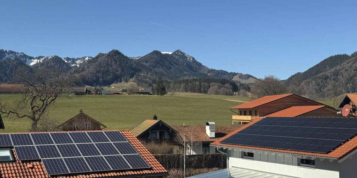 Etagenwohnung Ruhpolding - 3 Zimmer, 91 m&sup2;, 1.455&euro; | Angebot:25773916
