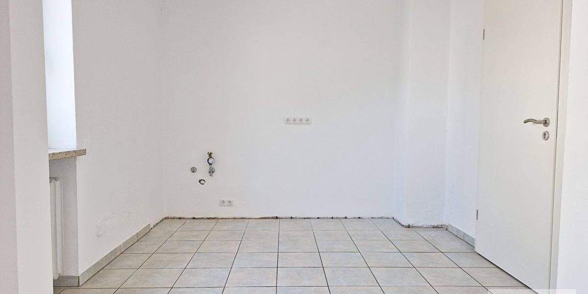 Etagenwohnung Freilassing - 4 Zimmer, 95 m&sup2;, 349.000&euro; | Angebot:25684057