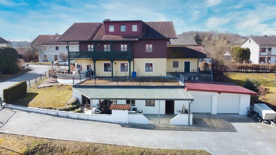 Mehrfamilienhaus, Wohnhaus Tittmoning - 13 Zimmer, 290 m&sup2;, 889.000&euro; | Angebot:26251433