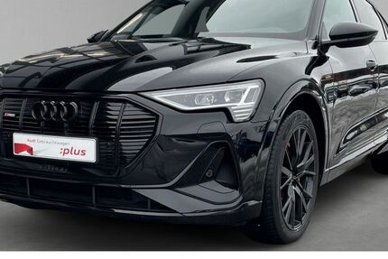 Audi e-tron 52.900 km 52.210 &euro; Traunstein 83278