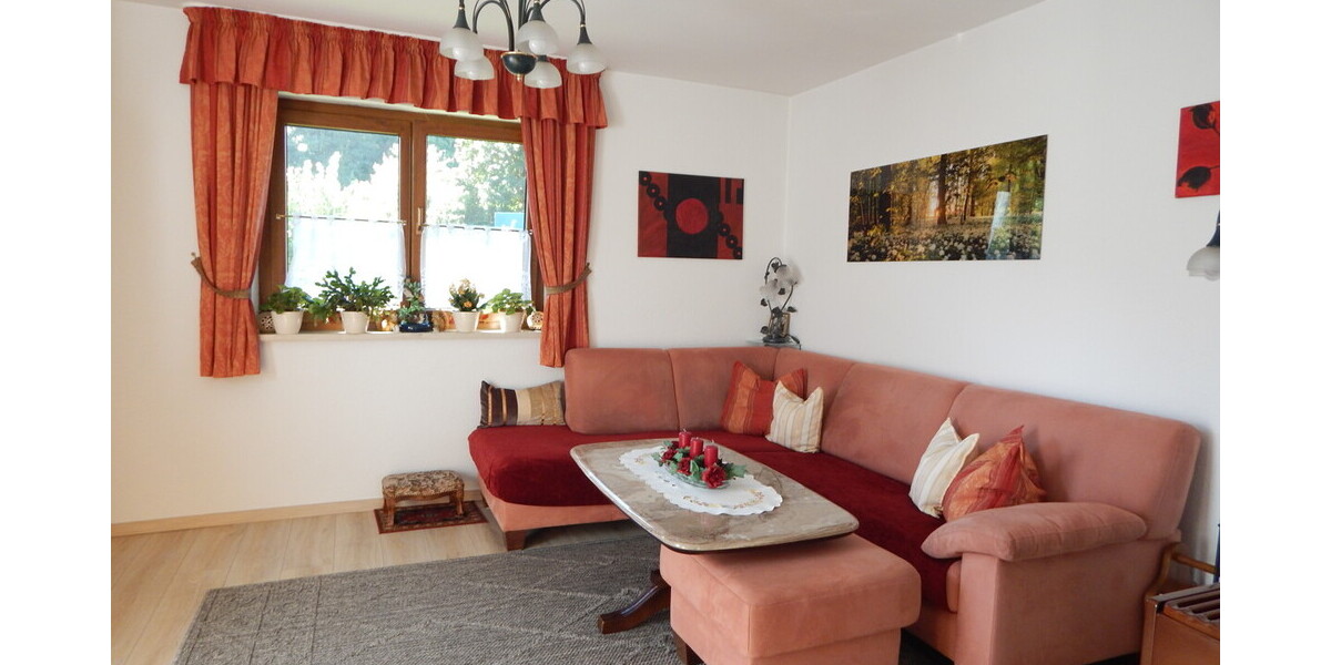 Vermietetes Zweifamilienhaus in Oberteisendorf mit Potenzial – Verkauf erfolgt im Bieterverfahren! - Zweifamilienhaus Oberteisendorf Teisendorf | Angebot:27521667