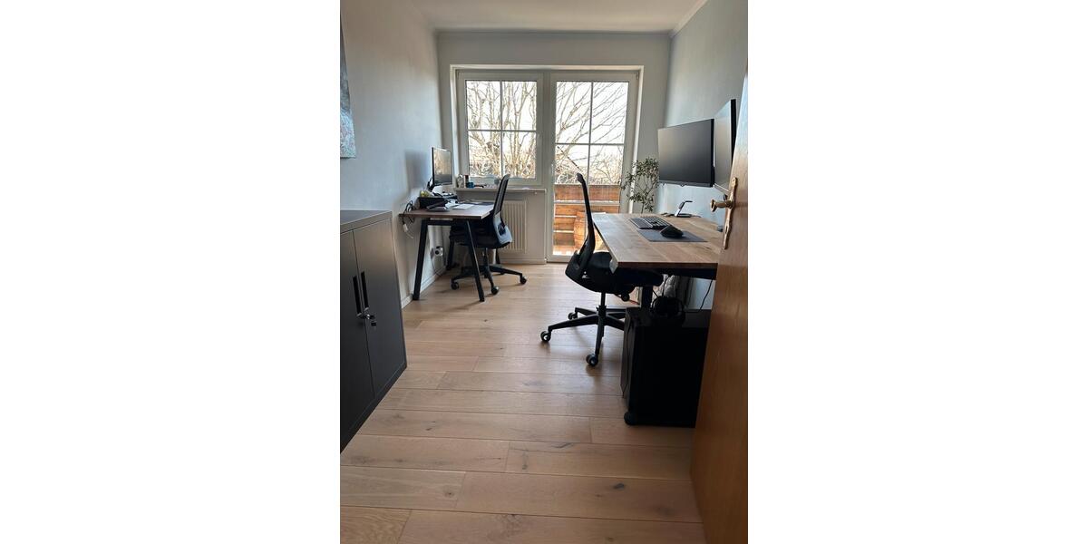 Etagenwohnung Traunstein - 3 Zimmer, 102 m&sup2;, 1.200&euro; | Angebot:26038533