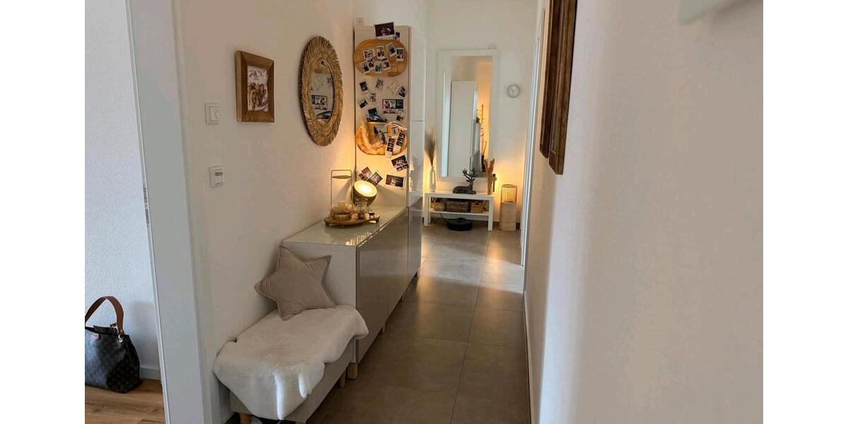 Dachgeschoßwohnung Waging am See Fisching - 3 Zimmer, 96 m&sup2;, 1.350&euro; | Angebot:27593335