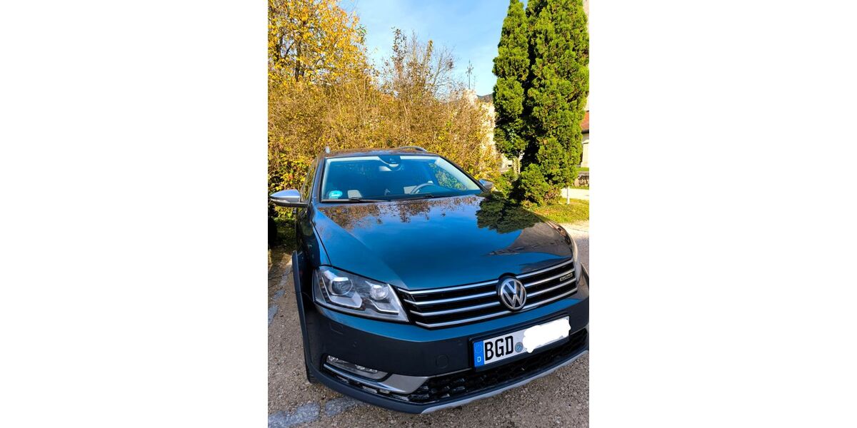 VW Passat Alltrack 247.000 km 8.950 &euro; Laufen 83410