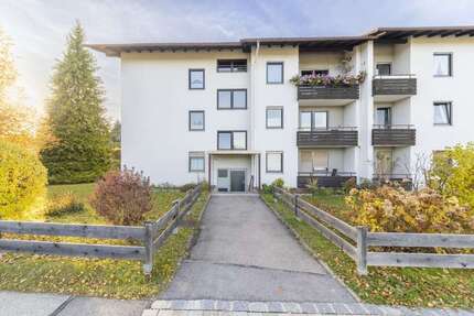 Wohnung Siegsdorf - 3 Zimmer, 73 m&sup2;, 245.000&euro; | Angebot:23572010