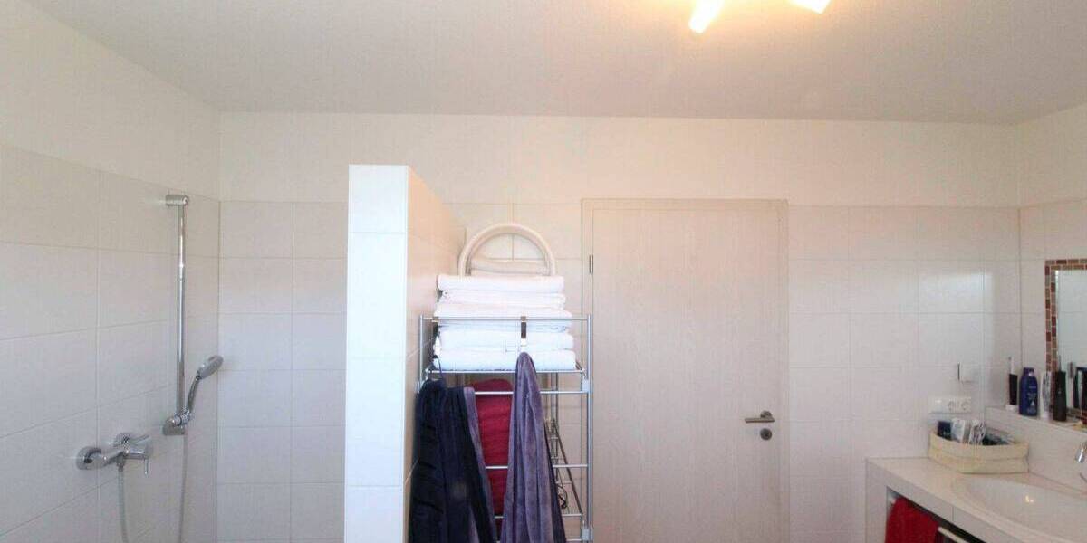 Mehrfamilienhaus, Wohnhaus Kienberg Labering - 9 Zimmer, 875.000&euro; | Angebot:26093602