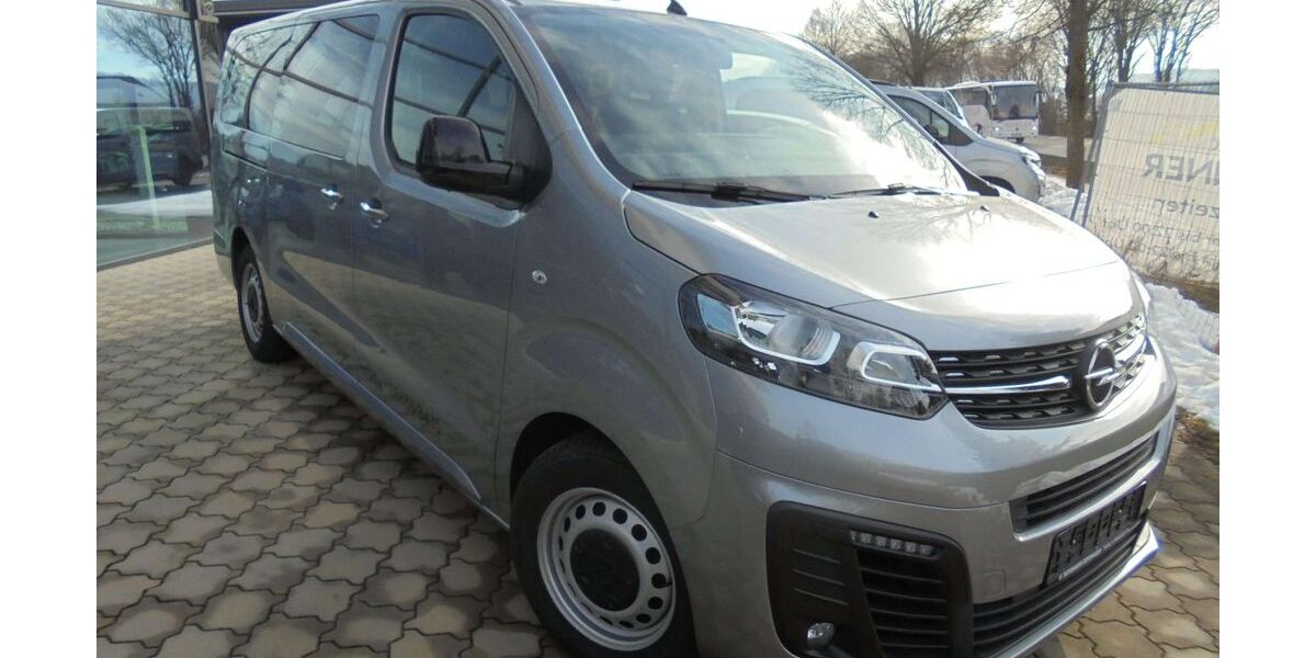 Opel Vivaro 50.500 km 31.490 &euro; Petting 83367