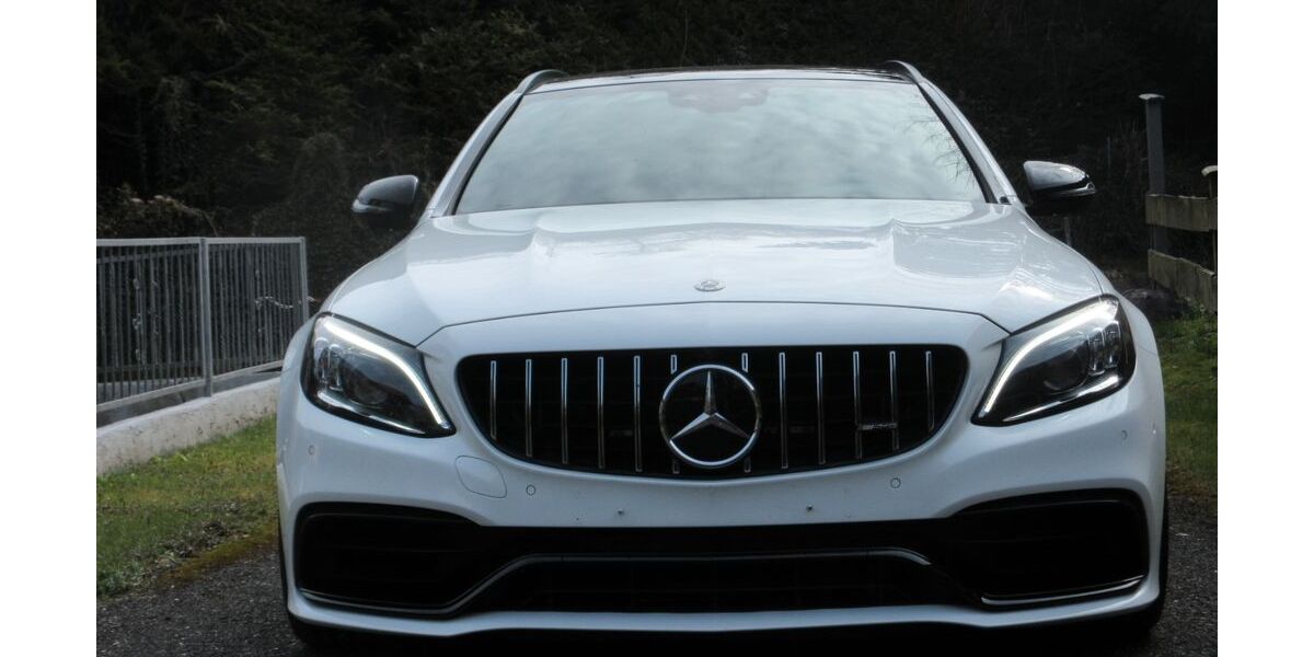 Mercedes-Benz C 63 AMG 51.120 km 55.995 &euro; Vachendorf 83377