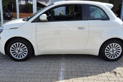 Fiat 500e 18.050 km 19.990 &euro; Freilassing 83395