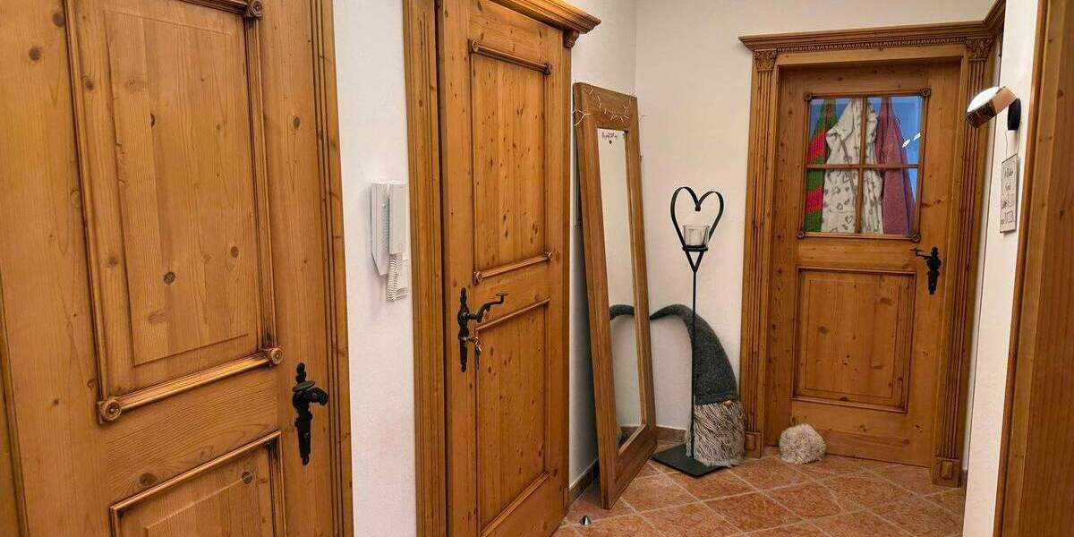 Terrassenwohnung Bayerisch Gmain - 2 Zimmer, 81 m&sup2;, 355.000&euro; | Angebot:25734442