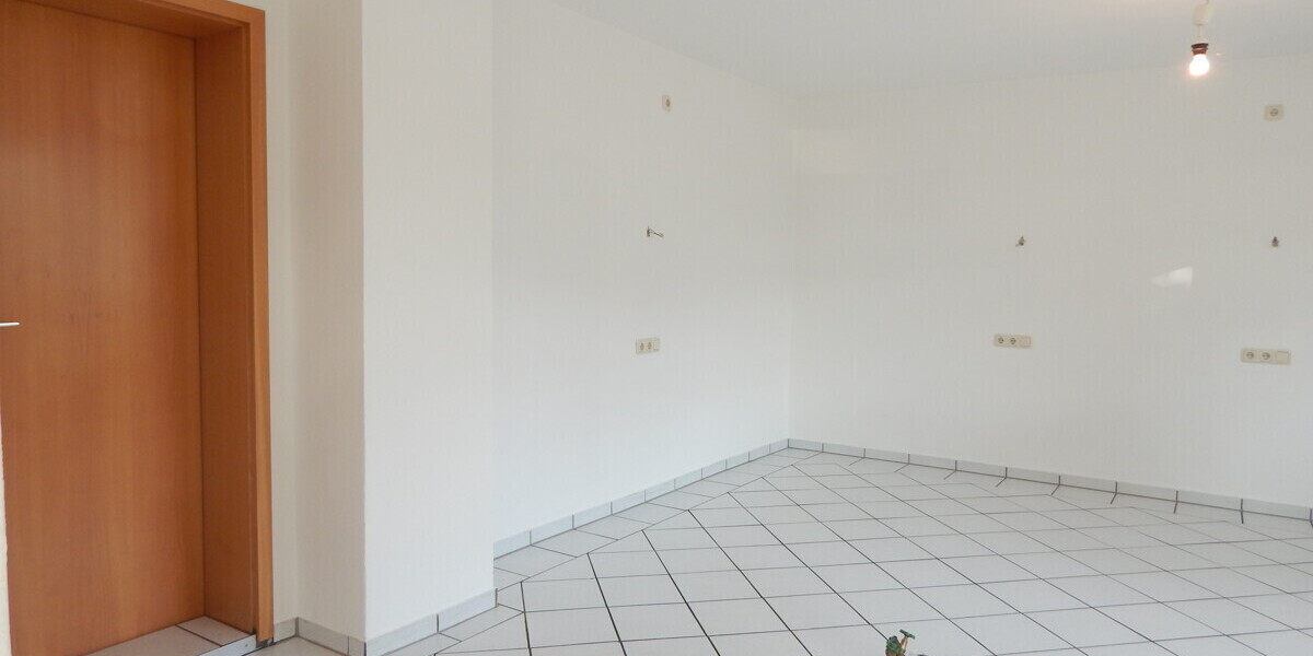 Attraktive Büro- & Ladenfläche in 83416 Saaldorf – 66 m², auch teilbar ab 27 m² - Gewerbeobjekt Saaldorf-Surheim Saaldorf-Surheim | Angebot:23165437