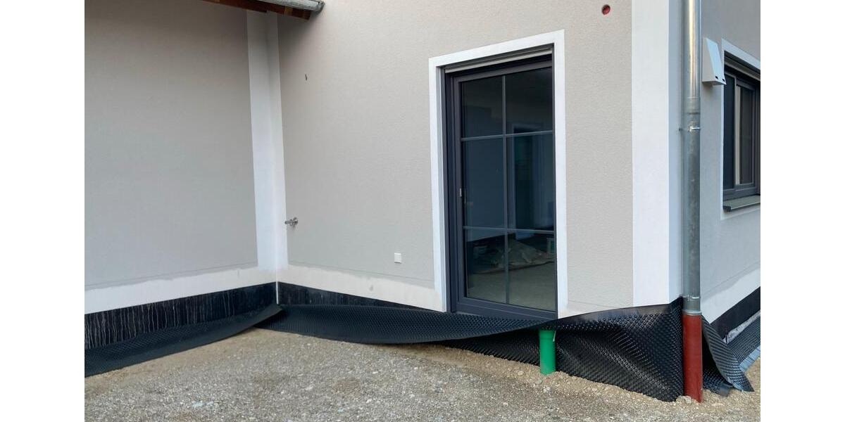 Erdgeschoßwohnung Schnaitsee - 2.5 Zimmer, 90 m&sup2;, 1.100&euro; | Angebot:25407926