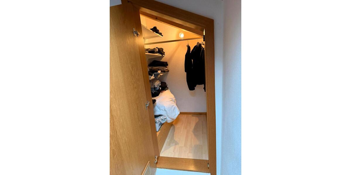 Dachgeschoßwohnung Nußdorf - 3 Zimmer, 70 m&sup2;, 1.000&euro; | Angebot:25992229