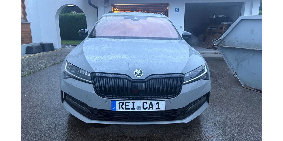 Skoda Superb 68.000 km 29.999 &euro; Seebruck 83358
