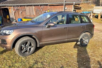 VW Touareg 147.000 km 17.100 &euro; Eggstätt 83125