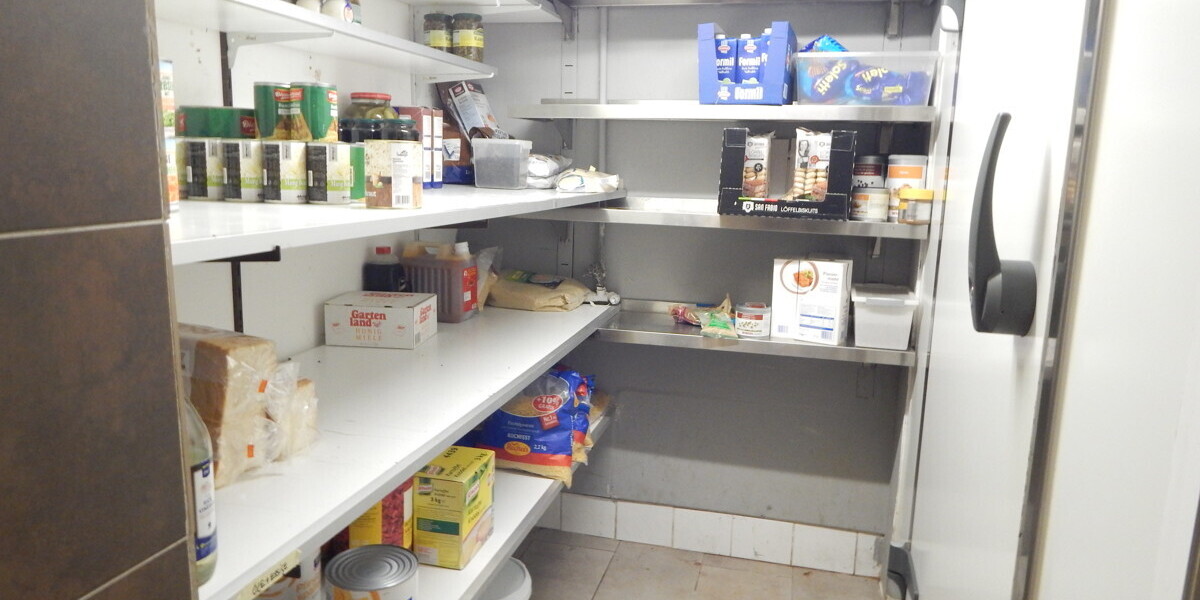 Moderne Gastronomiefläche in Toplage – Voll ausgestattet mit großzügigem Gastgarten und Außenbar - Gewerbeobjekt Freilassing Freilassing | Angebot:21360065