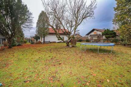 Grundstück Surheim Surheim - 336.000&euro; | Angebot:25901141