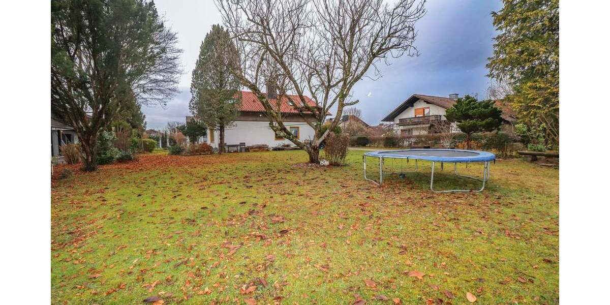 Grundstück Surheim Surheim - 336.000&euro; | Angebot:25901141