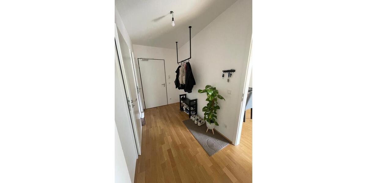 Etagenwohnung Freilassing - 3 Zimmer, 87 m&sup2;, 1.150&euro; | Angebot:25980136
