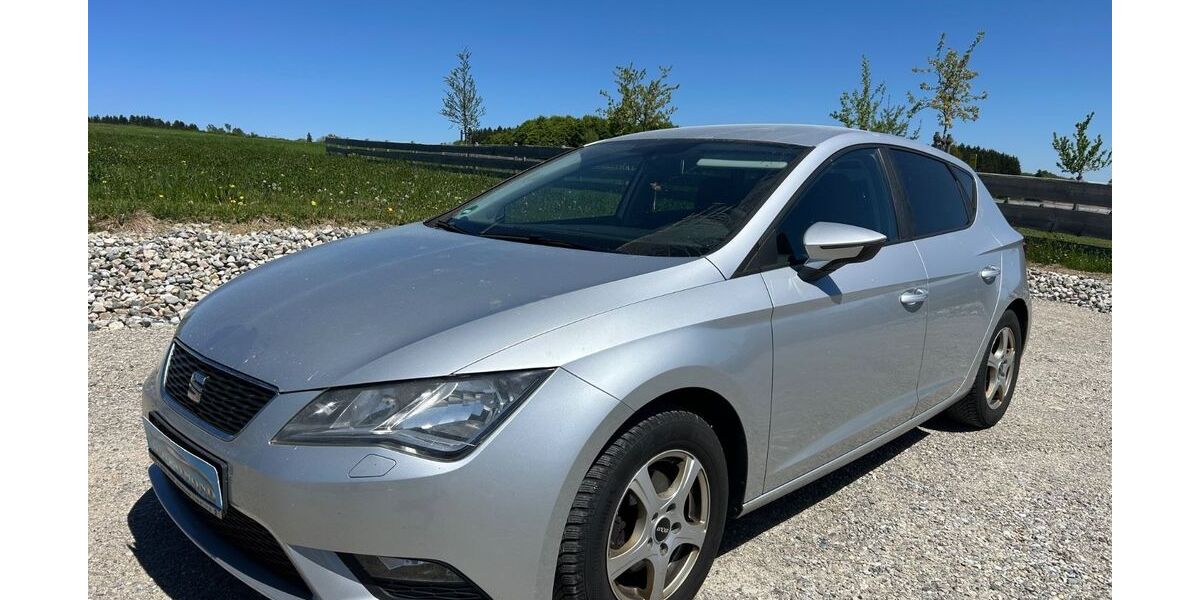 Seat Leon 301.018 km 3.900 &euro; Pittenhart 83132