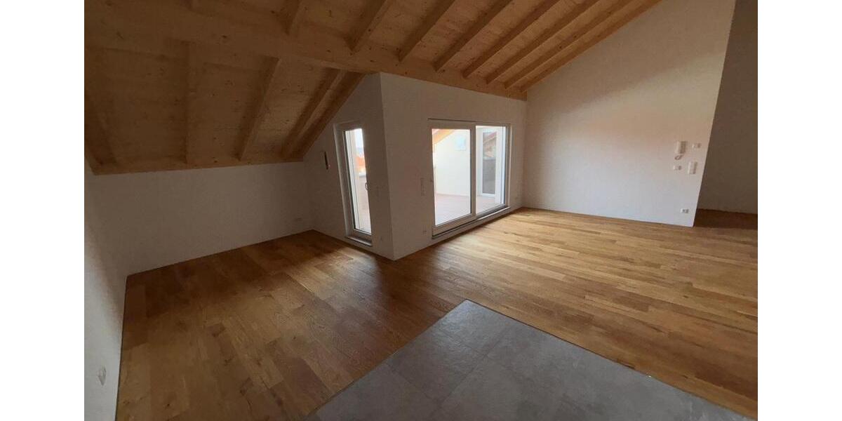 Etagenwohnung Feichten an der Alz - 2 Zimmer, 86 m&sup2;, 1.070&euro; | Angebot:25268957
