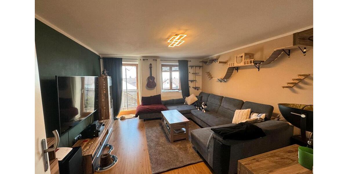 Etagenwohnung Schnaitsee - 3 Zimmer, 91 m&sup2;, 970&euro; | Angebot:27616700