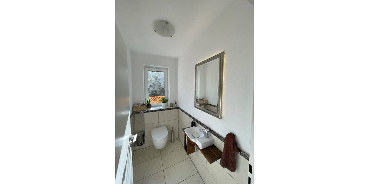 Einfamilienhaus Laufen - 7 Zimmer, 212 m&sup2;, 929.000&euro; | Angebot:25996834