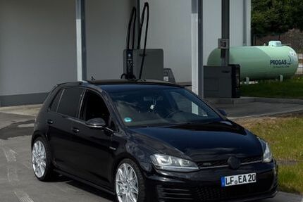 VW Golf 166.000 km 11.900 &euro; Freilassing 83395