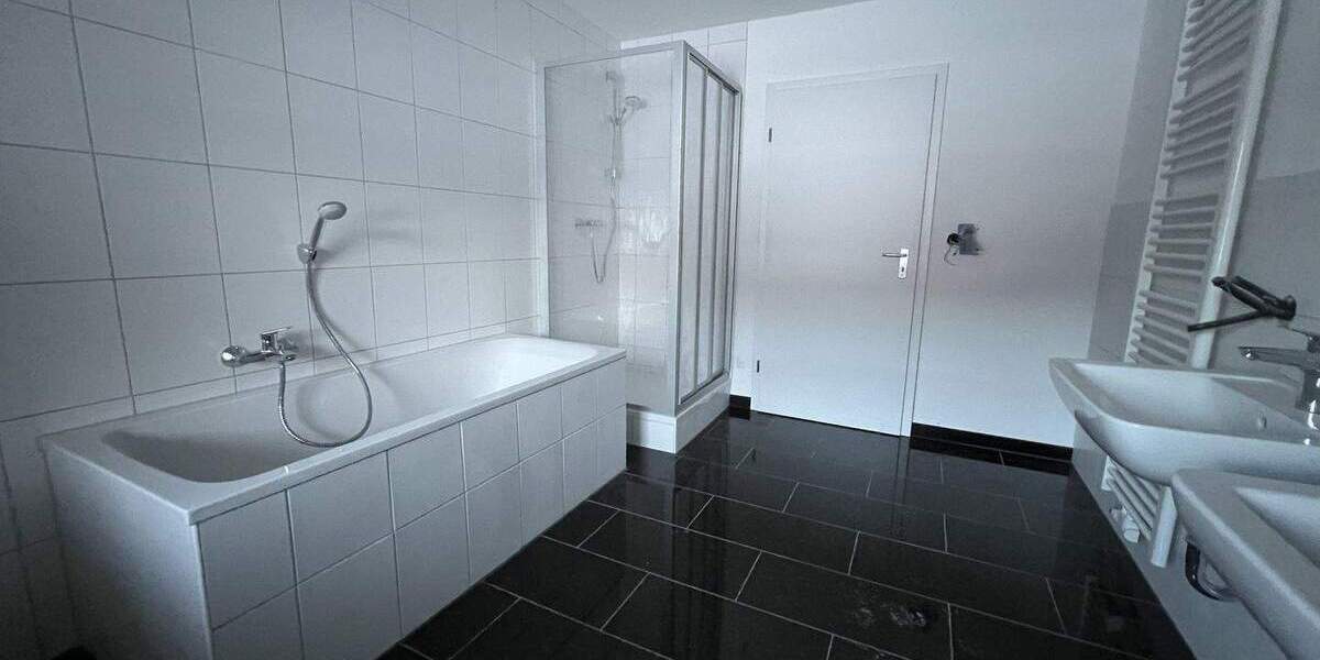 Etagenwohnung Ruhpolding Brandlberg - 6 Zimmer, 174 m&sup2;, 1.500&euro; | Angebot:26515157