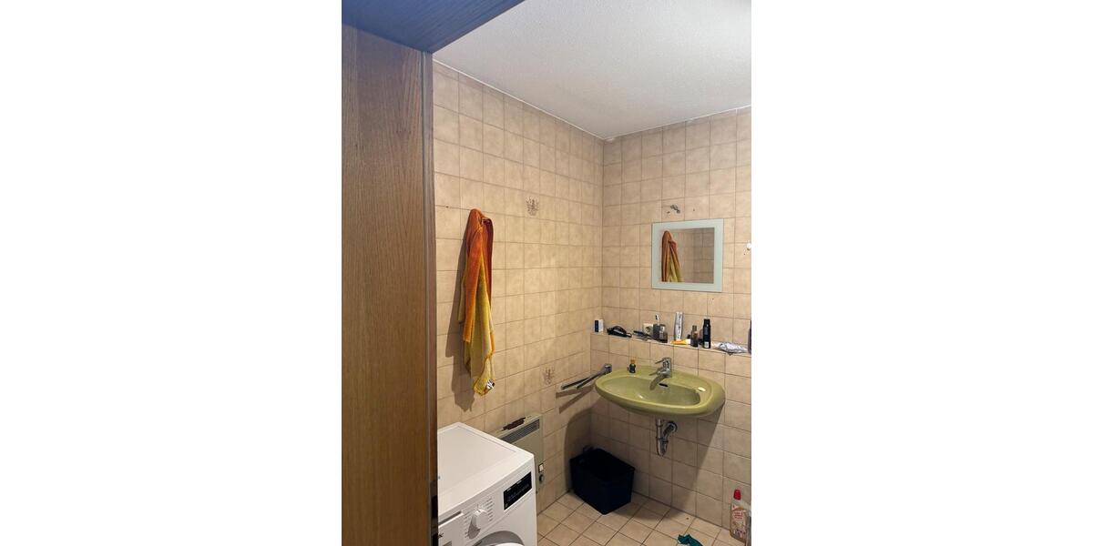 Etagenwohnung Bergen - 1 Zimmer, 40 m&sup2;, 636&euro; | Angebot:26044259