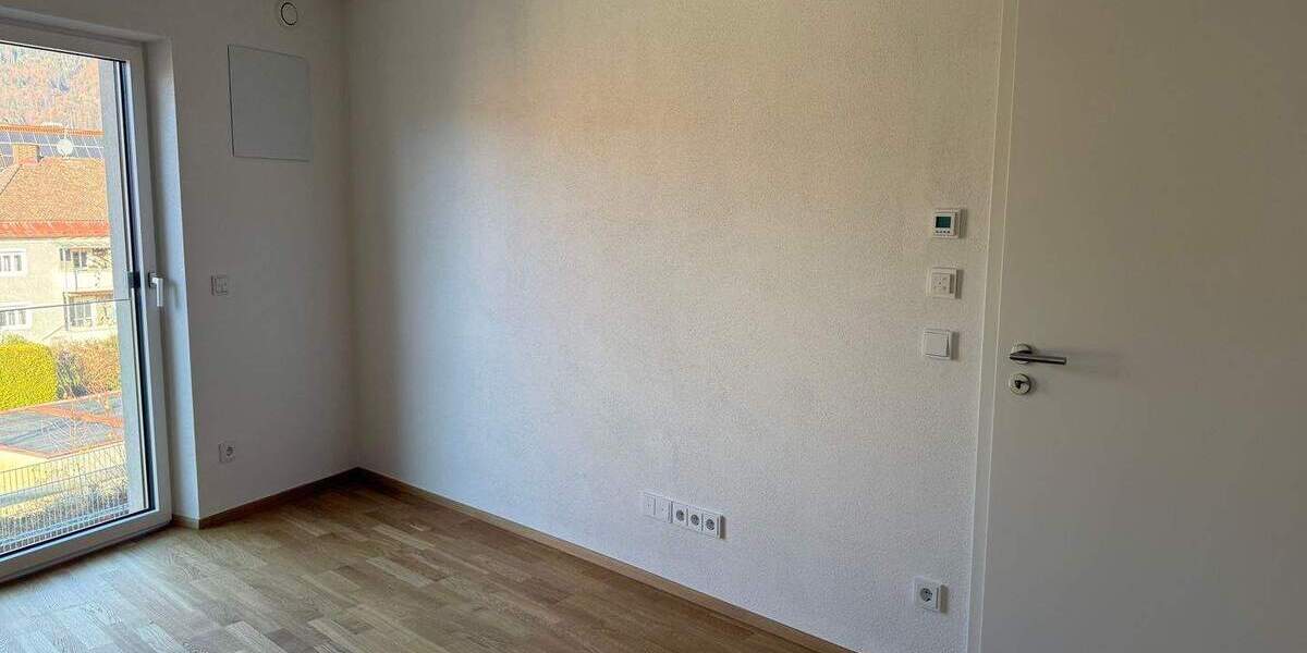 Etagenwohnung Bad Reichenhall - 2 Zimmer, 73 m&sup2;, 480.000&euro; | Angebot:25768365