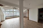 Dachgeschoßwohnung Traunreut Irsing - 3 Zimmer, 72 m&sup2;, 750&euro; | Angebot:25051998