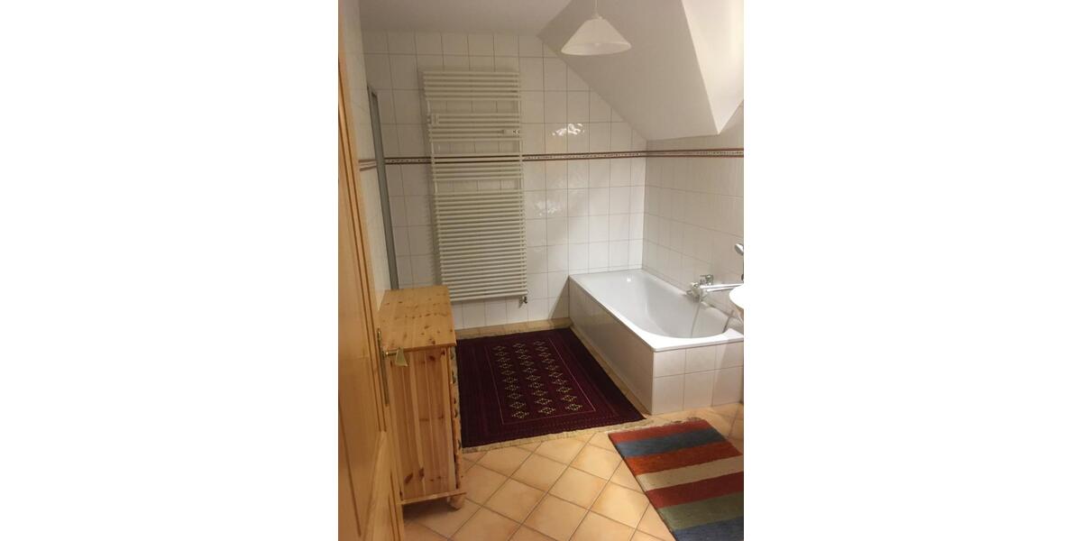 Hochparterre Petting - 3 Zimmer, 90 m&sup2;, 1.170&euro; | Angebot:25634245