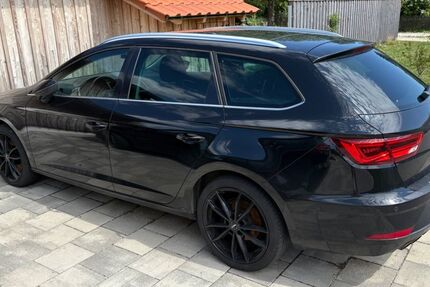 Seat Leon 120.000 km 10.700 &euro; Trostberg 83308