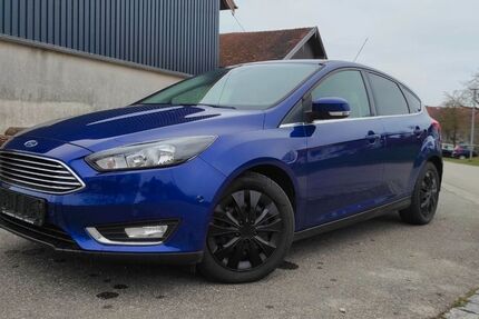 Ford Focus 72.010 km 8.490 &euro; Palling 83349