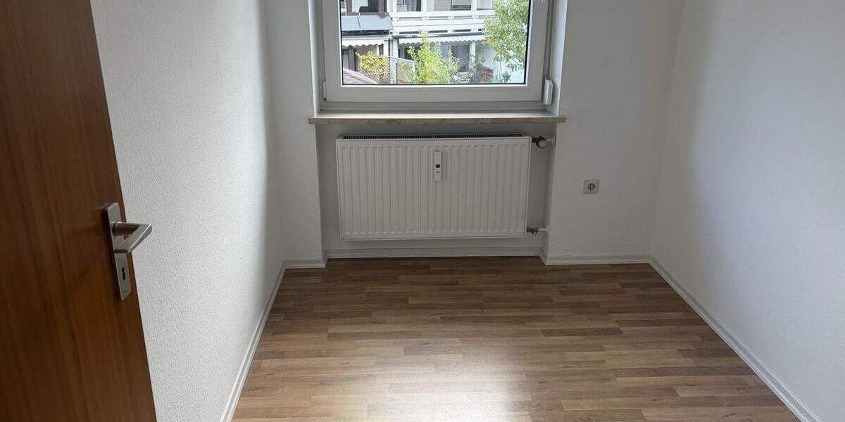 Etagenwohnung Bad Reichenhall Karlstein - 3 Zimmer, 67 m&sup2;, 290.000&euro; | Angebot:25675722