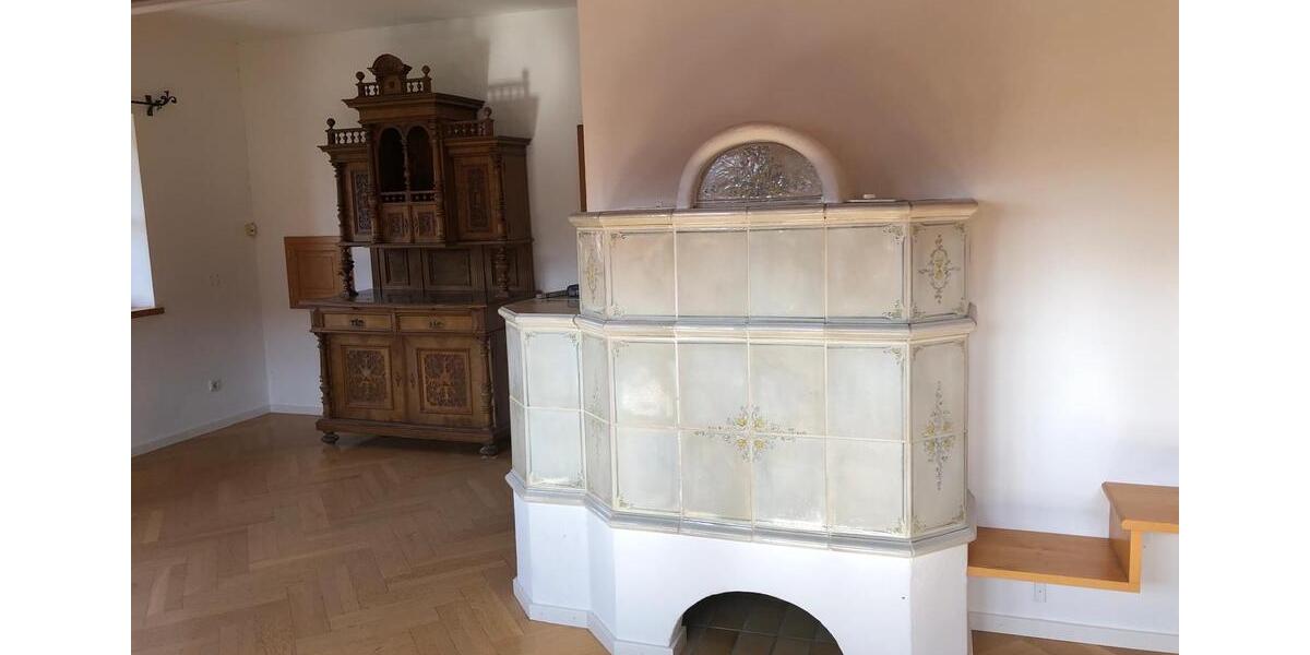 Dachgeschoßwohnung Staudach-Egerndach Egerndach - 3 Zimmer, 128 m&sup2;, 1.500&euro; | Angebot:25993786