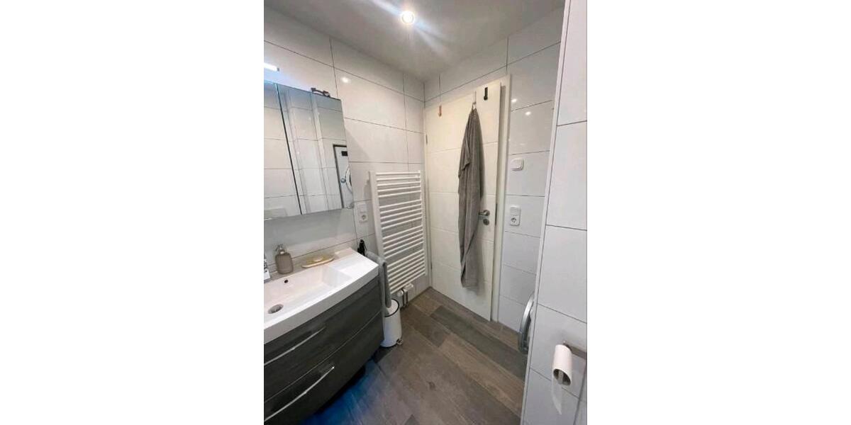 Hochparterre Traunreut Irsing - 3 Zimmer, 65 m&sup2;, 260.000&euro; | Angebot:25044988