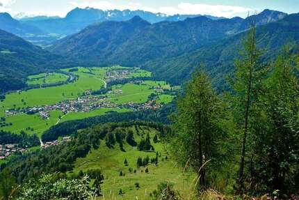 Haus Schleching - 9 Zimmer, 234 m&sup2;, 1.350.000&euro; | Angebot:22432366