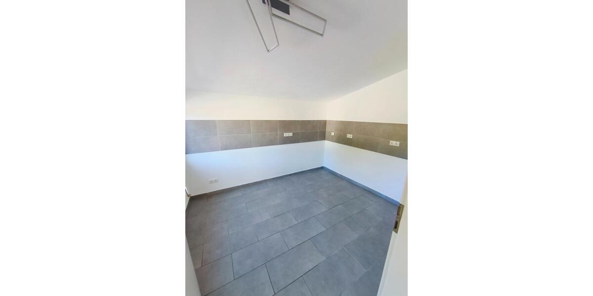 Terrassenwohnung Traunstein - 3 Zimmer, 77 m&sup2;, 1.050&euro; | Angebot:26697936