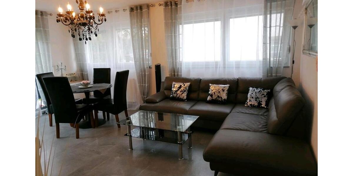 Einfamilienhaus Freilassing - 8 Zimmer, 350 m&sup2;, 430.000&euro; | Angebot:25363238