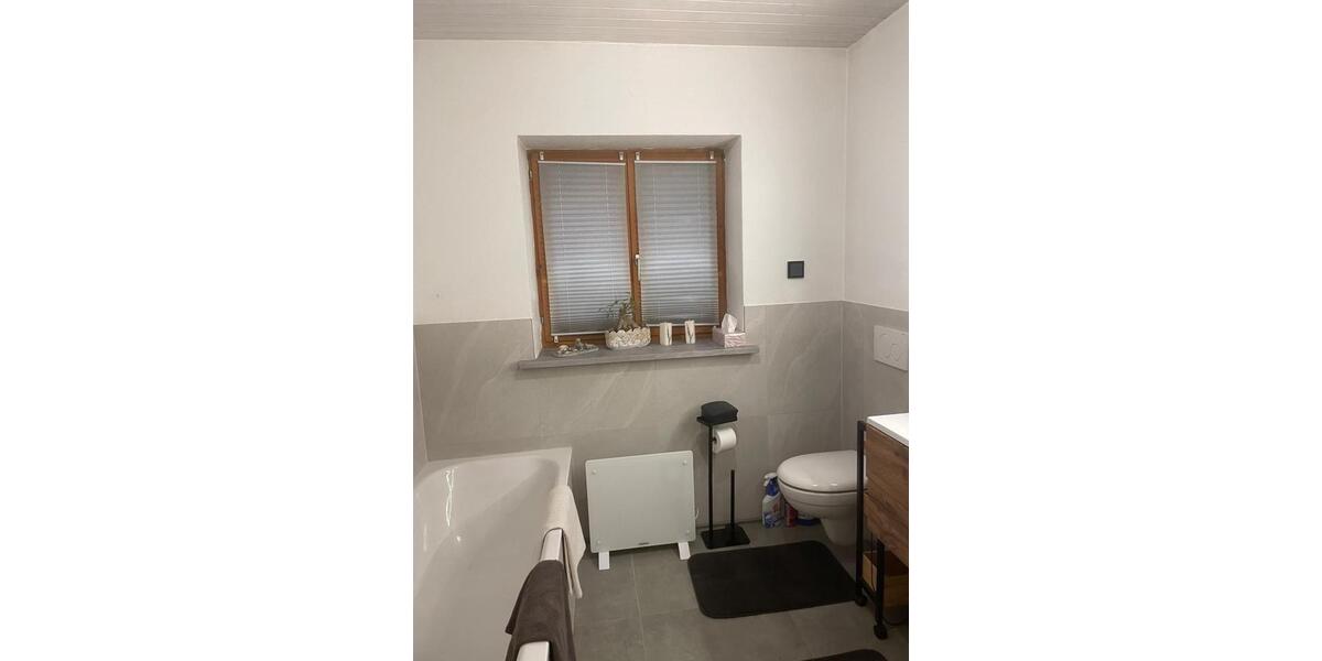 Erdgeschoßwohnung Unterwössen Oberwössen - 2 Zimmer, 91 m&sup2;, 1.230&euro; | Angebot:25842065