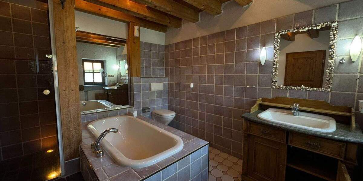 Einfamilienhaus Saaldorf-Surheim Gerspoint - 1 Zimmer, 490 m&sup2;, 1.295.000&euro; | Angebot:25670323