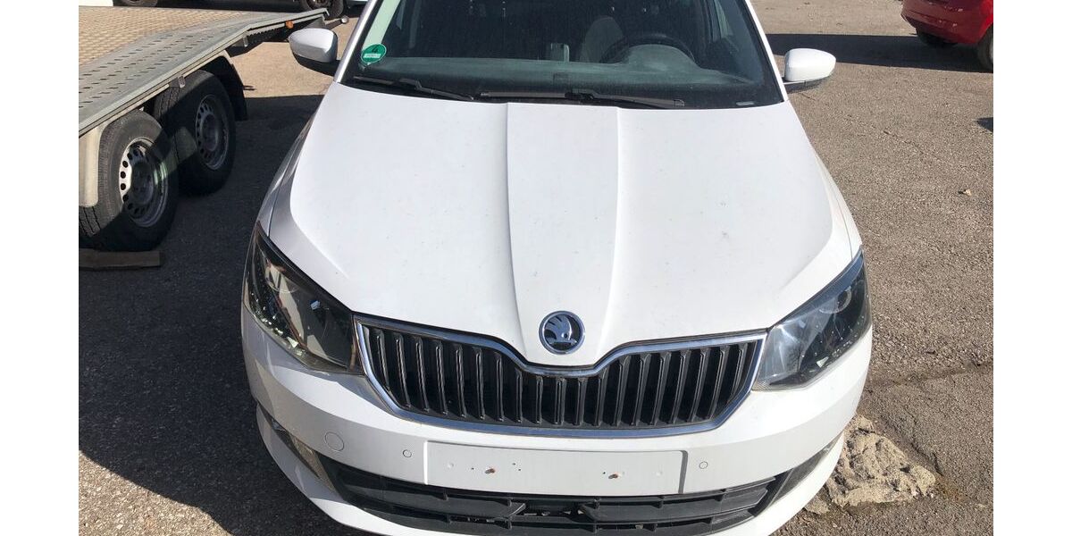 Skoda Fabia 90.468 km 8.400 &euro; Traunstein 83278